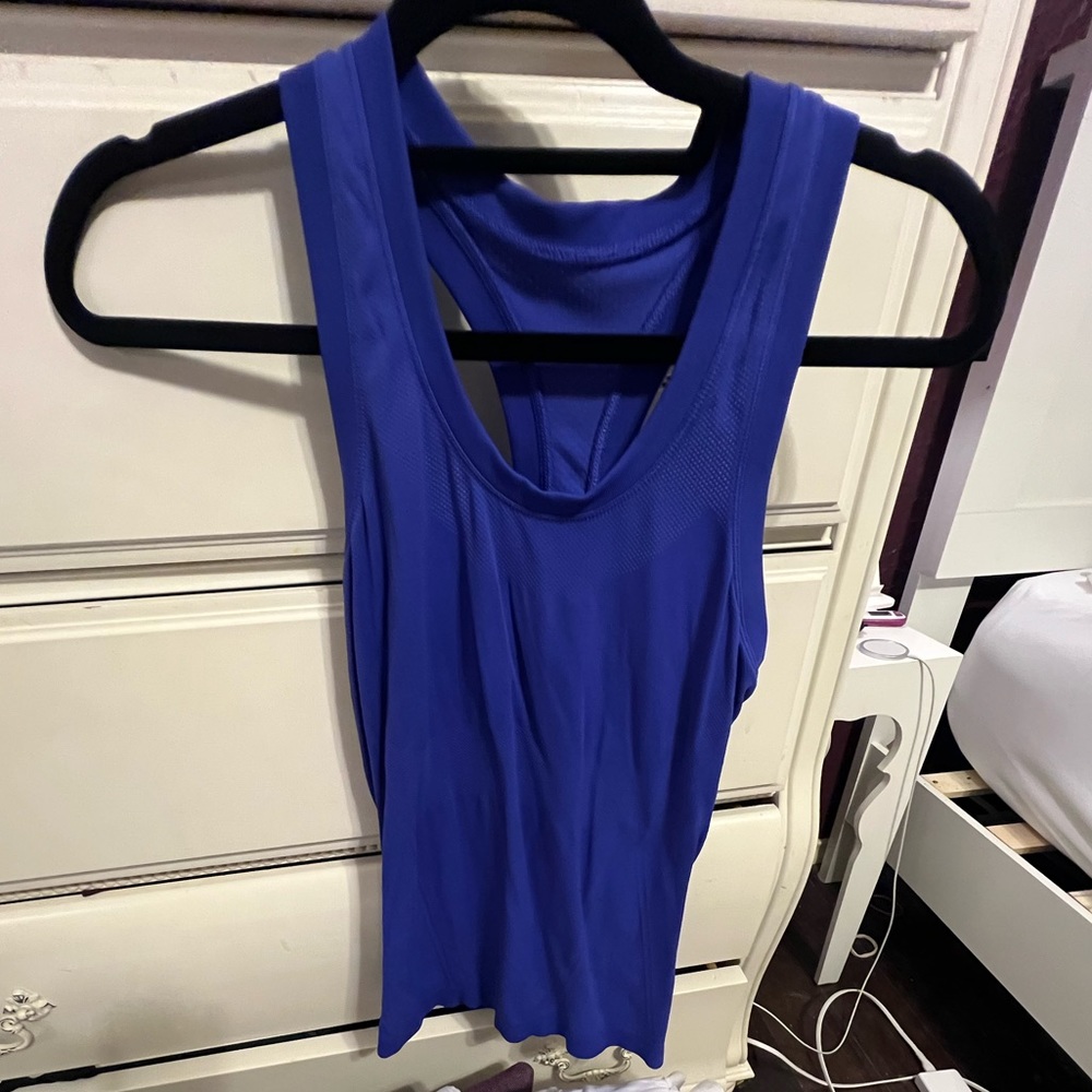 Athleta tank